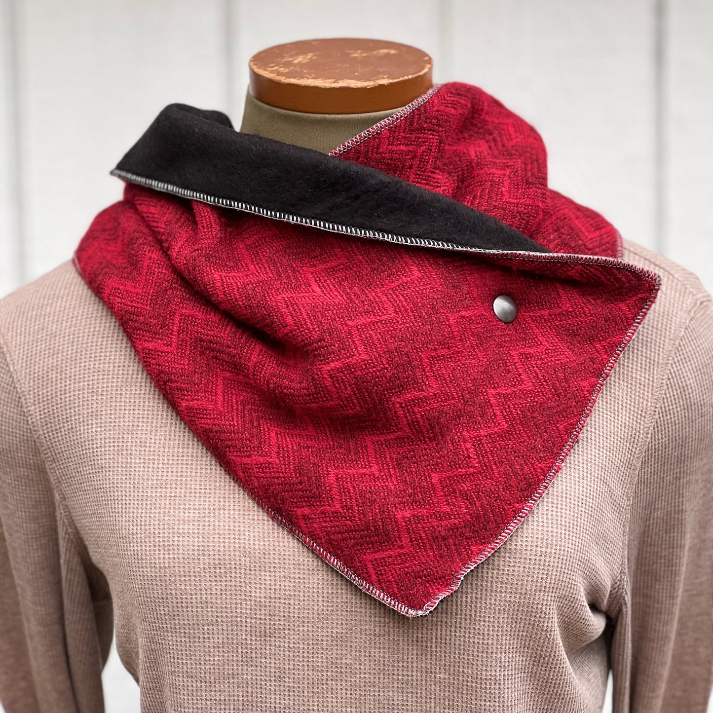 Red Chevron Neckwarmer