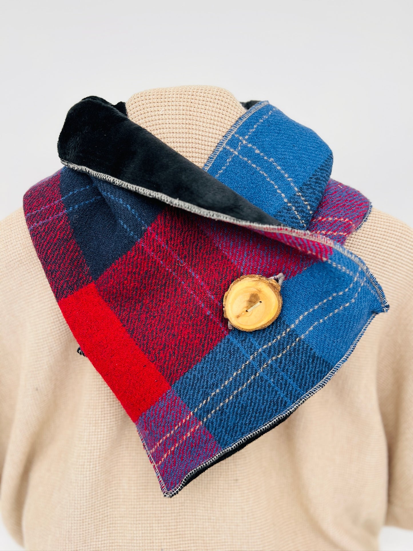 Plaid for the People Neckwarmer