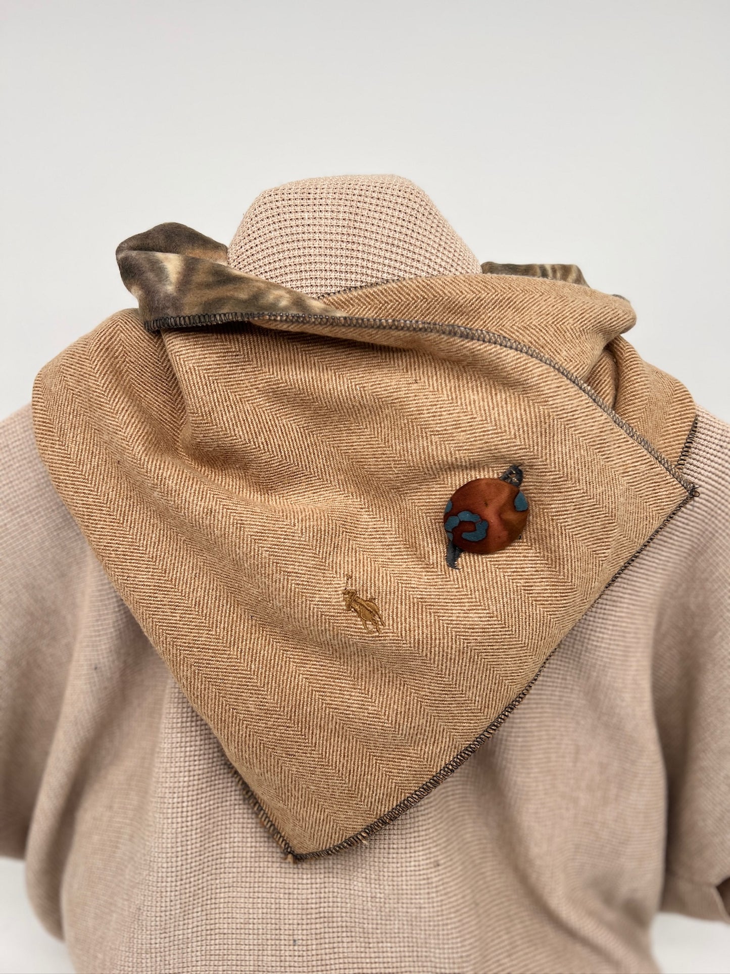 Creamy Polo Neckwarmer